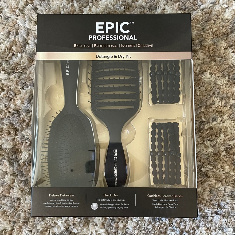 Epic Professional Black Detangle & Dry Kit